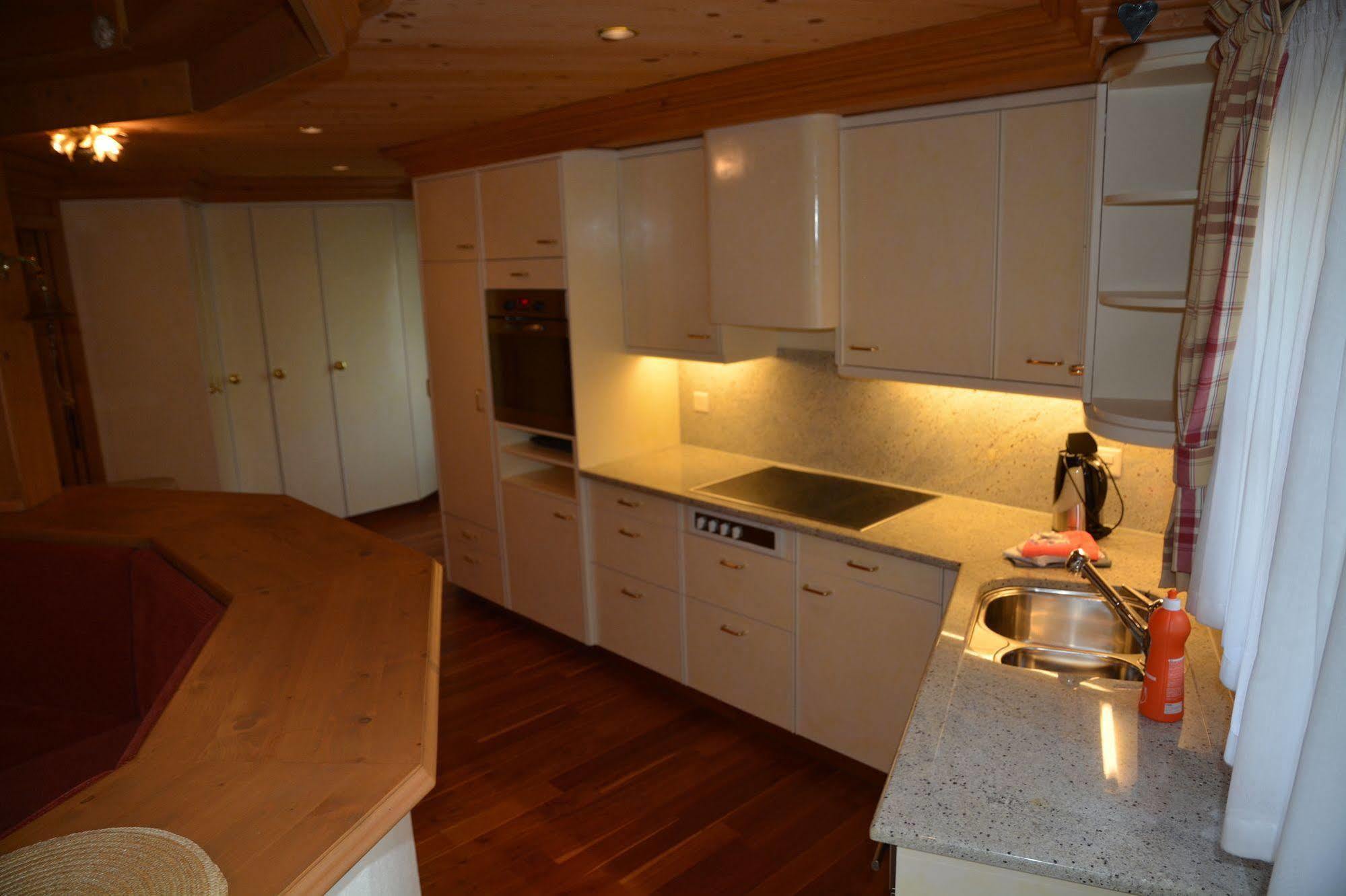 Apartment Stotzhalten 2.5 - GriwaRent AG Grindelwald Buitenkant foto